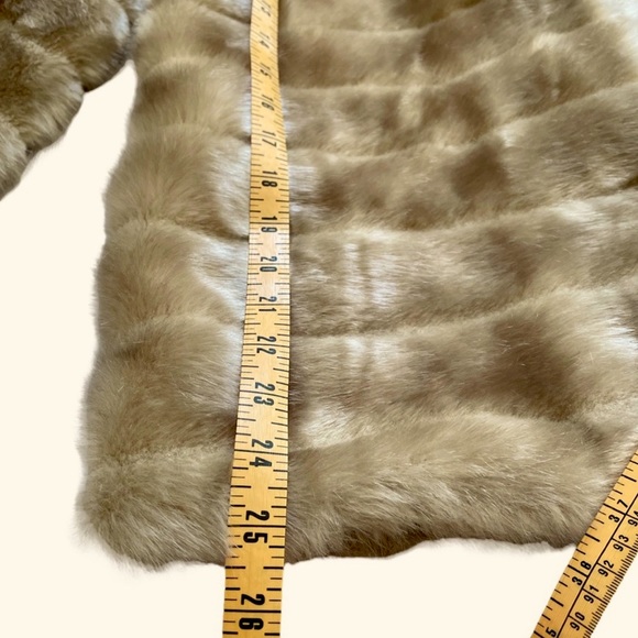 Kate Spade tan faux fur coat, size girls 14 - Picture 3 of 5
